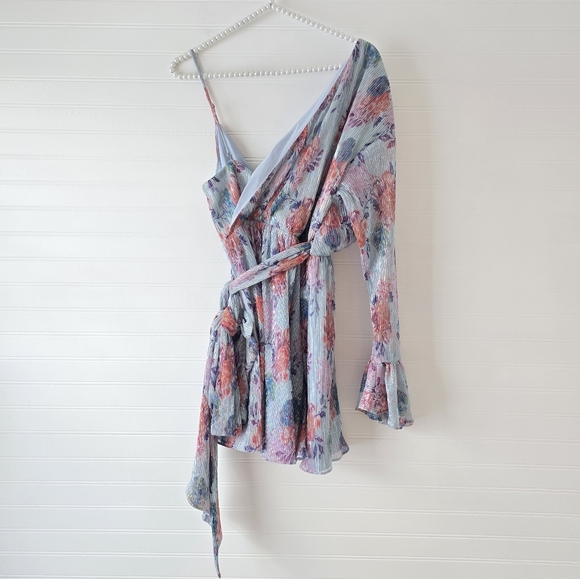NWT NBD Revolve Iselin Mini Dress in Romantic Floral Blue XS - Picture 4 of 7